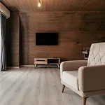 Ganita Tatil Koeyue *